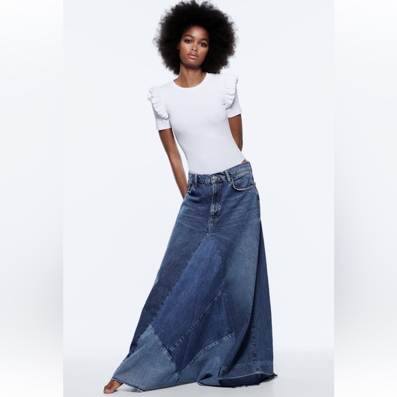 Zara Tops - NWT Zara White Ruffle Short Sleeve Body Suit